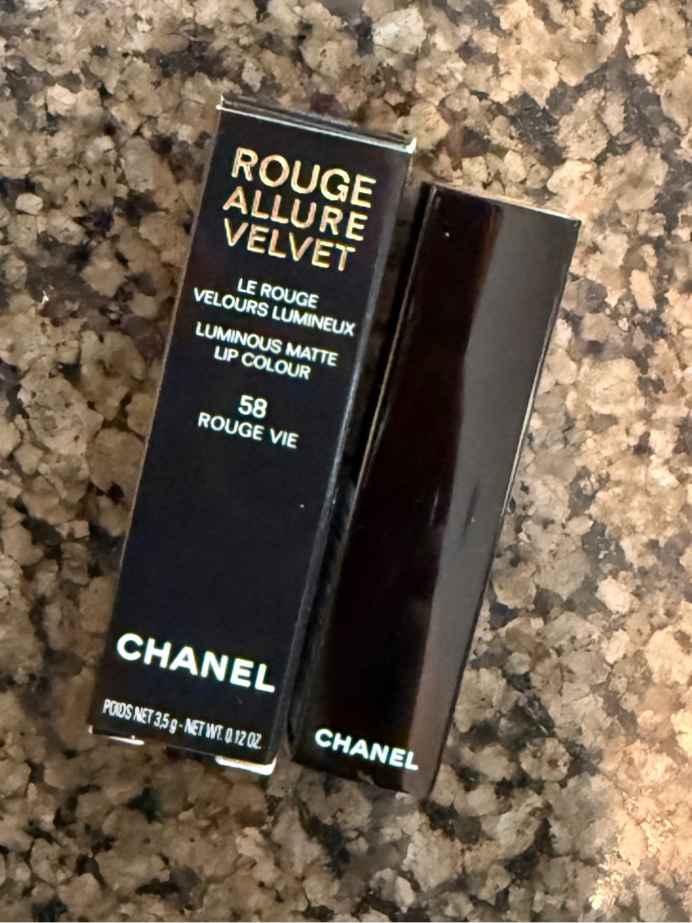 CHANEL Rouge Allure Velvet Lipstick 58 Rouge Vie 0.12 oz NIB (NEW)